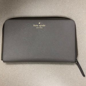 Kate Spade Wallet- Grey